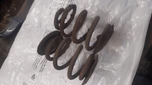 Used Rear coil spring BMW 3 serie Touring (E46/3) 318i Price € 15,00 Margin scheme offered by Boekholt autodemontage B.V