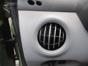 Used Dashboard vent Citroen C3 Pluriel (HB) 1.6 16V Price € 20,00 Margin scheme offered by Boekholt autodemontage B.V
