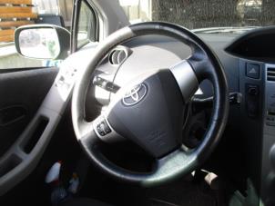 Used Steering wheel Toyota Yaris II (P9) 1.3 16V VVT-i Price on request offered by Boekholt autodemontage B.V