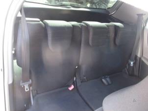 Used Rear seatbelt, centre Toyota Yaris II (P9) 1.3 16V VVT-i Price on request offered by Boekholt autodemontage B.V