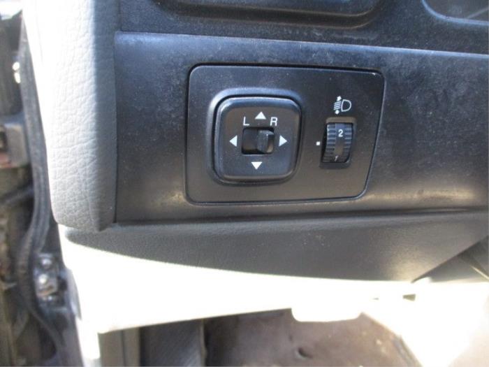 AIH headlight switch from a SsangYong Musso 2.9TD 2004