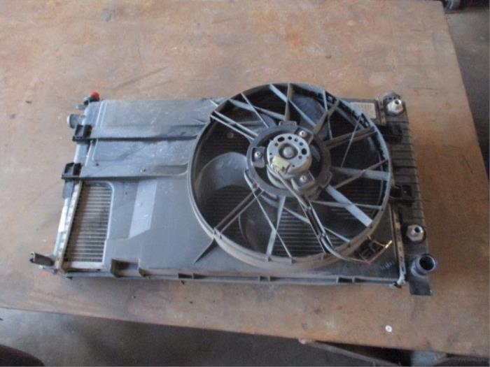 Gebrauchte Kühlerventilator Mercedes Vaneo (W414) 1.7 CDI 16V Preis € 75,00 Margenregelung angeboten von Boekholt autodemontage B.V