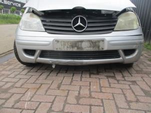 Used Grille Mercedes Vaneo (W414) 1.7 CDI 16V Price € 40,00 Margin scheme offered by Boekholt autodemontage B.V