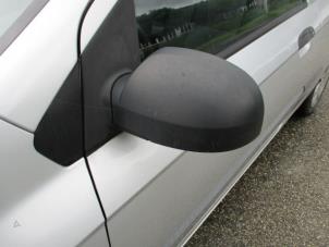 Gebrauchte Außenspiegel links Hyundai Getz Preis € 25,00 Margenregelung angeboten von Boekholt autodemontage B.V