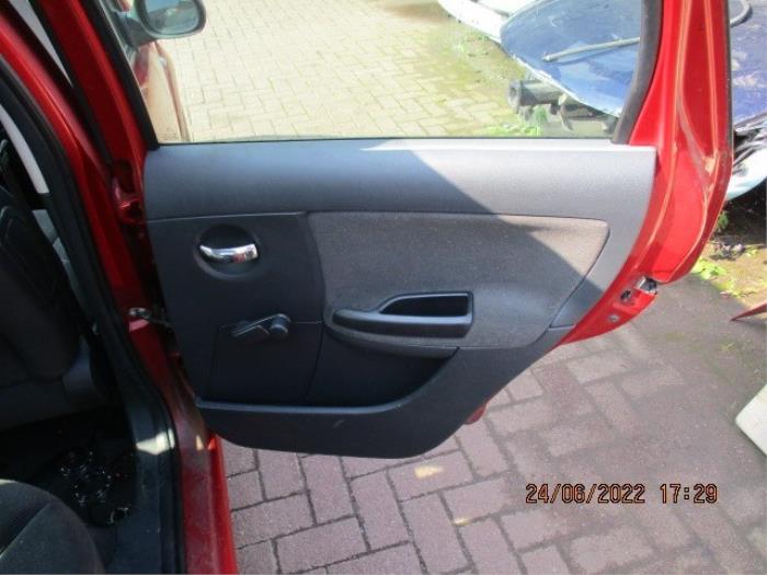 Revêtement portière haut 4portes arrière droite d'un Citroën C3 (FC/FL/FT) 1.4 2006
