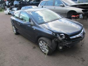 Used Front wiper arm Opel Astra H GTC (L08) 1.8 16V Price € 25,00 Margin scheme offered by Boekholt autodemontage B.V