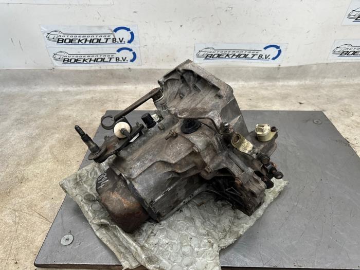 Getriebe van een Peugeot 206 (2A/C/H/J/S)  1999