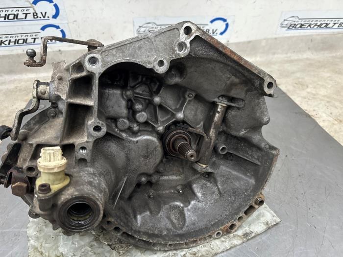 Getriebe van een Peugeot 206 (2A/C/H/J/S)  1999