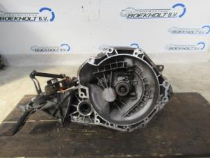 Used Gearbox Opel Zafira (F75) 1.6 16V Price € 151,25 Inclusive VAT offered by Boekholt autodemontage B.V