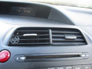 Used Dashboard vent Honda Civic (FK/FN) 1.4 i-Dsi Price € 30,00 Margin scheme offered by Boekholt autodemontage B.V