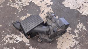 Używane Obudowa filtra powietrza Honda Civic (FK/FN) 1.4 i-Dsi Cena na żądanie oferowane przez Boekholt autodemontage B.V