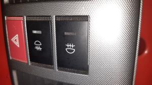 Used Fog light switch Hyundai Getz 1.3i 12V Price on request offered by Boekholt autodemontage B.V
