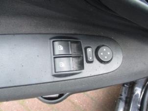 Gebrauchte Spiegel Schalter Fiat Punto Evo (199) 1.3 JTD Multijet 85 16V Euro 5 Preis € 40,00 Margenregelung angeboten von Boekholt autodemontage B.V