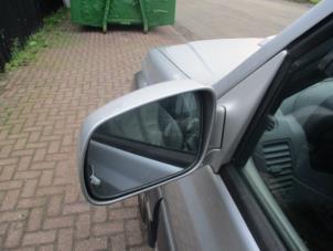 Gebrauchte Außenspiegel links Hyundai Terracan 2.9 CRDi 16V Preis € 50,00 Margenregelung angeboten von Boekholt autodemontage B.V