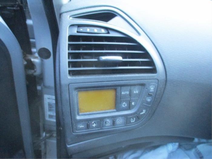 Grille D'aération Tableau De Bord Citroën C4 HDI 2006 - Pièce Avant Conducteur, Noir