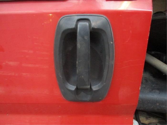 Sliding door handle, right from a Citroën Jumper (U9) 2.2 HDi 120 Euro 4 2011