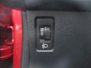 Usados Interruptor faro lhv Peugeot 207/207+ (WA/WC/WM) 1.4 HDi Precio € 10,00 Norma de margen ofrecido por Boekholt autodemontage B.V