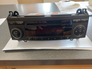 Used Radio CD player Mercedes B (W245,242) 2.0 B-180 CDI 16V Price € 100,00 Margin scheme offered by Boekholt autodemontage B.V