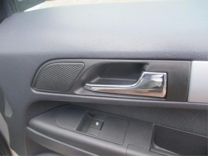 Electric window switch from a Opel Zafira (M75) 1.6 16V 2007