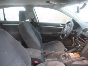 Used Seat, left Volkswagen Jetta III (1K2) 1.6 Price € 75,00 Margin scheme offered by Boekholt autodemontage B.V