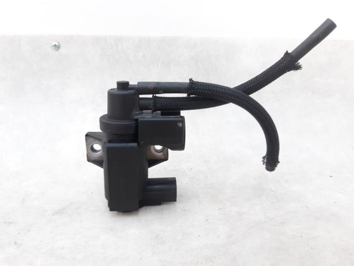 Usagé Régulateur pression turbo Toyota Corolla Verso (R10/11) 2.2 D-4D 16V Prix € 15,00 Règlement à la marge proposé par Boekholt autodemontage B.V