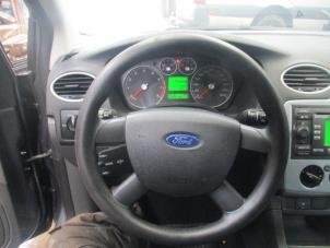 Używane Kierownica Ford Focus 2 Wagon 1.6 16V Cena € 50,00 Procedura marży oferowane przez Boekholt autodemontage B.V