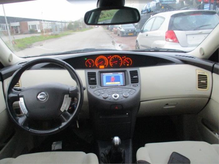 Left airbag (steering wheel) from a Nissan Primera (P12) 1.8 16V 2004
