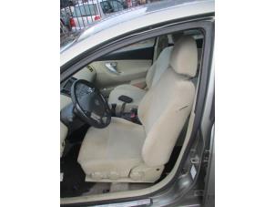 Used Seat, left Nissan Primera (P12) 1.8 16V Price € 100,00 Margin scheme offered by Boekholt autodemontage B.V