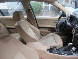 Used Headrest BMW 3 serie (E90) 320i 16V Price € 20,00 Margin scheme offered by Boekholt autodemontage B.V
