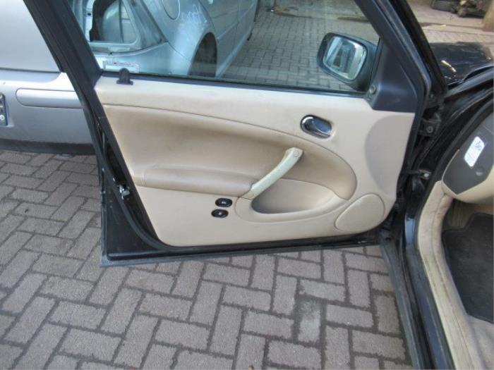 Door trim 4-door, front left from a Saab 9-5 Estate (YS3E) 2.3t 16V 2002