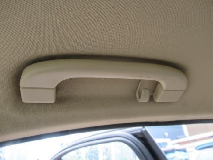 Handle from a BMW 3 serie (E90) 320i 16V 2009