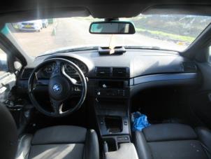 Usagé Tableau de bord BMW 3 serie (E46/4) 320d 16V Prix € 250,00 Règlement à la marge proposé par Boekholt autodemontage B.V