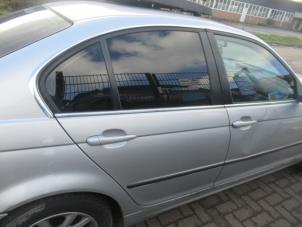 Used Rear door window 4-door door, rear right BMW 3 serie (E46/4) 320d 16V Price € 50,00 Margin scheme offered by Boekholt autodemontage B.V