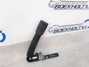 Used Front seatbelt buckle, right BMW 3 serie (E46/4) 320d 16V Price € 25,00 Margin scheme offered by Boekholt autodemontage B.V