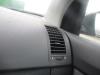 Dashboard vent from a Volkswagen Polo IV (9N1/2/3), 2001 / 2012 1.2 12V, Hatchback, Petrol, 1.198cc, 47kW (64pk), FWD, AZQ; BME, 2001-10 / 2007-07, 9N1; 3 2003