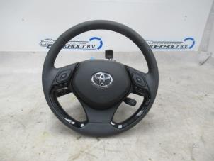 Used Steering wheel Toyota C-HR (X1,X5) 1.8 16V Hybrid Price € 150,00 Margin scheme offered by Boekholt autodemontage B.V