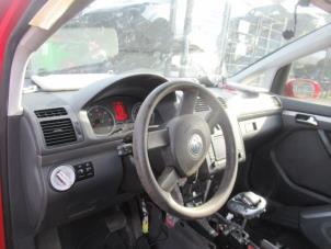 Used Steering wheel Volkswagen Touran (1T1/T2) 2.0 TDI 16V 140 Price € 50,00 Margin scheme offered by Boekholt autodemontage B.V