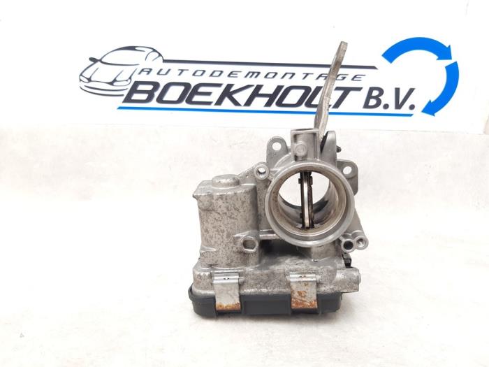 Gebrauchte Drosselklappengehäuse Opel Combo 1.3 CDTI 16V ecoFlex Preis € 35,00 Margenregelung angeboten von Boekholt autodemontage B.V