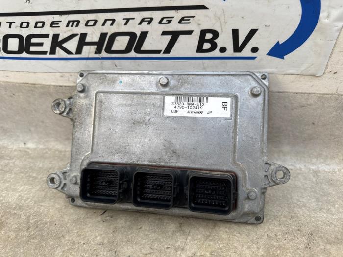 Used Engine management computer Honda Civic (FA/FD) 1.8i VTEC 16V Price € 148,00 Margin scheme offered by Boekholt autodemontage B.V
