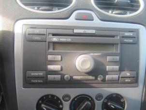 Usagé Radio/Lecteur CD Ford Focus 2 Wagon 1.6 TDCi 16V 110 Prix € 60,00 Règlement à la marge proposé par Boekholt autodemontage B.V