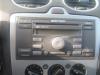 Radio/Lecteur CD d'un Ford Focus 2 Wagon, 2004 / 2012 1.6 TDCi 16V 110, Combi, Diesel, 1.560cc, 81kW (110pk), FWD, G8DA, 2004-11 / 2008-02 2005