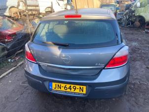 Used Rear window Opel Astra H (L48) 1.4 16V Twinport Price € 60,00 Margin scheme offered by Boekholt autodemontage B.V