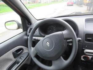 Used Steering wheel Renault Clio II (BB/CB) 1.2 Price € 50,00 Margin scheme offered by Boekholt autodemontage B.V