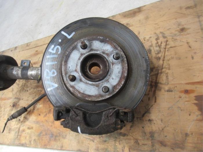 Rear brake drum from a Ford Fiesta 5 (JD/JH) 1.3 2005