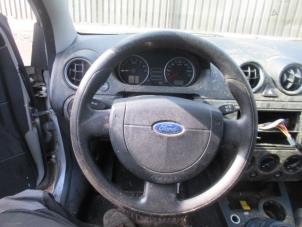 Używane Kierownica Ford Fiesta 5 (JD/JH) 1.3 Cena € 35,00 Procedura marży oferowane przez Boekholt autodemontage B.V