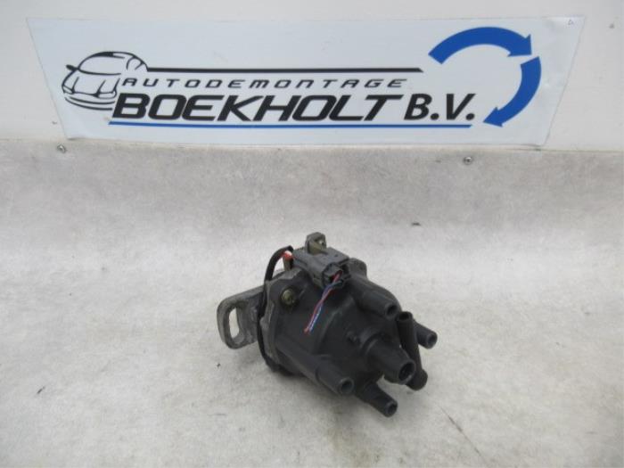 Gebrauchte Stromverteiler Daihatsu Gran Move 1.6 16V Preis € 25,00 Margenregelung angeboten von Boekholt autodemontage B.V
