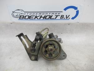 Used Power steering pump Daihatsu Gran Move 1.6 16V Price € 25,00 Margin scheme offered by Boekholt autodemontage B.V