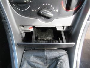 Used Front ashtray Peugeot 307 (3A/C/D) 1.4 Price € 20,00 Margin scheme offered by Boekholt autodemontage B.V