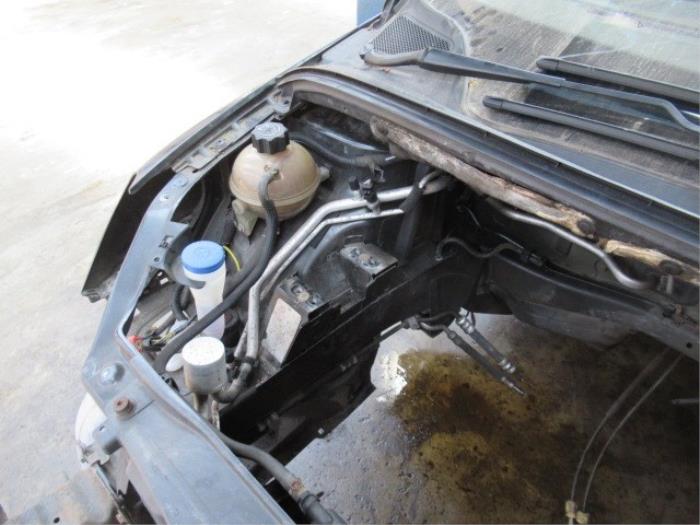 Vakuumpumpe (Benzin) van een Peugeot 307 (3A/C/D) 1.4 2002