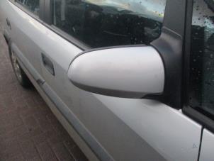 Used Wing mirror, left Opel Zafira (F75) 1.8 16V Price € 30,00 Margin scheme offered by Boekholt autodemontage B.V